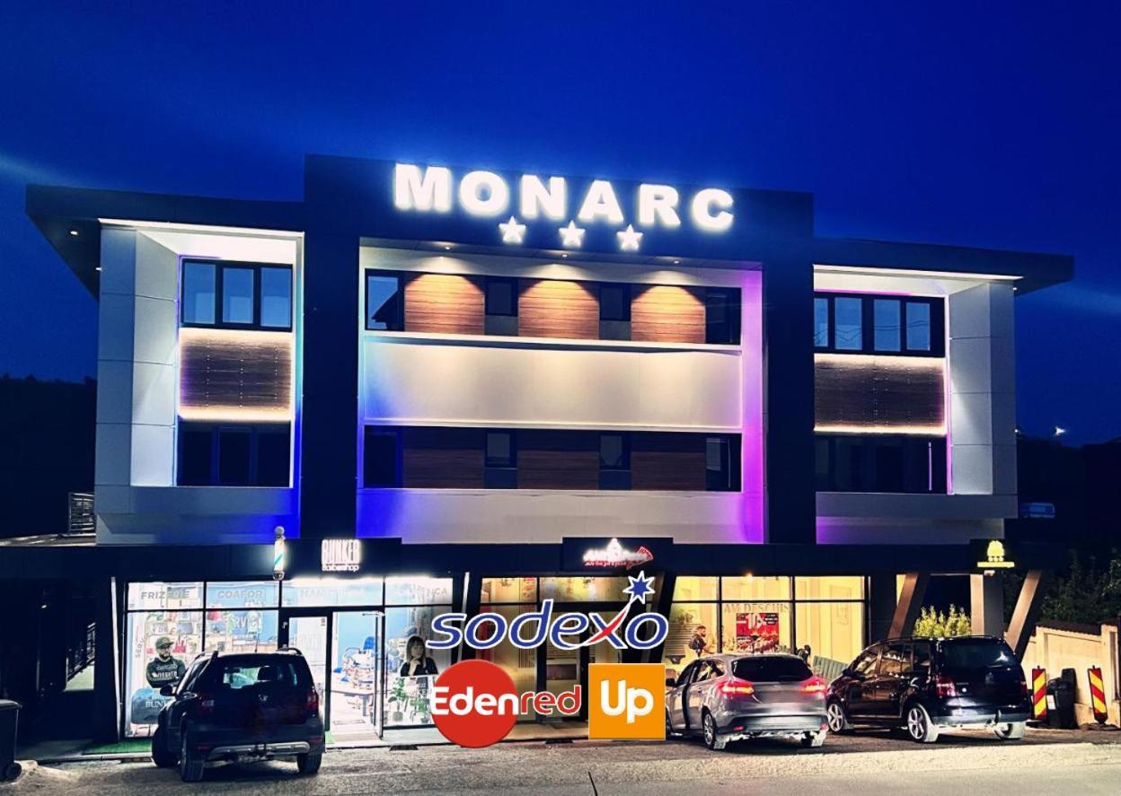 Visan Monarc Boutique Aparthotel - Self Check-In المظهر الخارجي الصورة