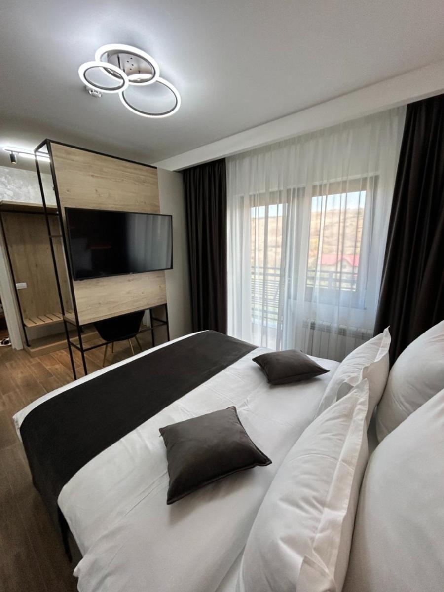 Visan Monarc Boutique Aparthotel - Self Check-In المظهر الخارجي الصورة