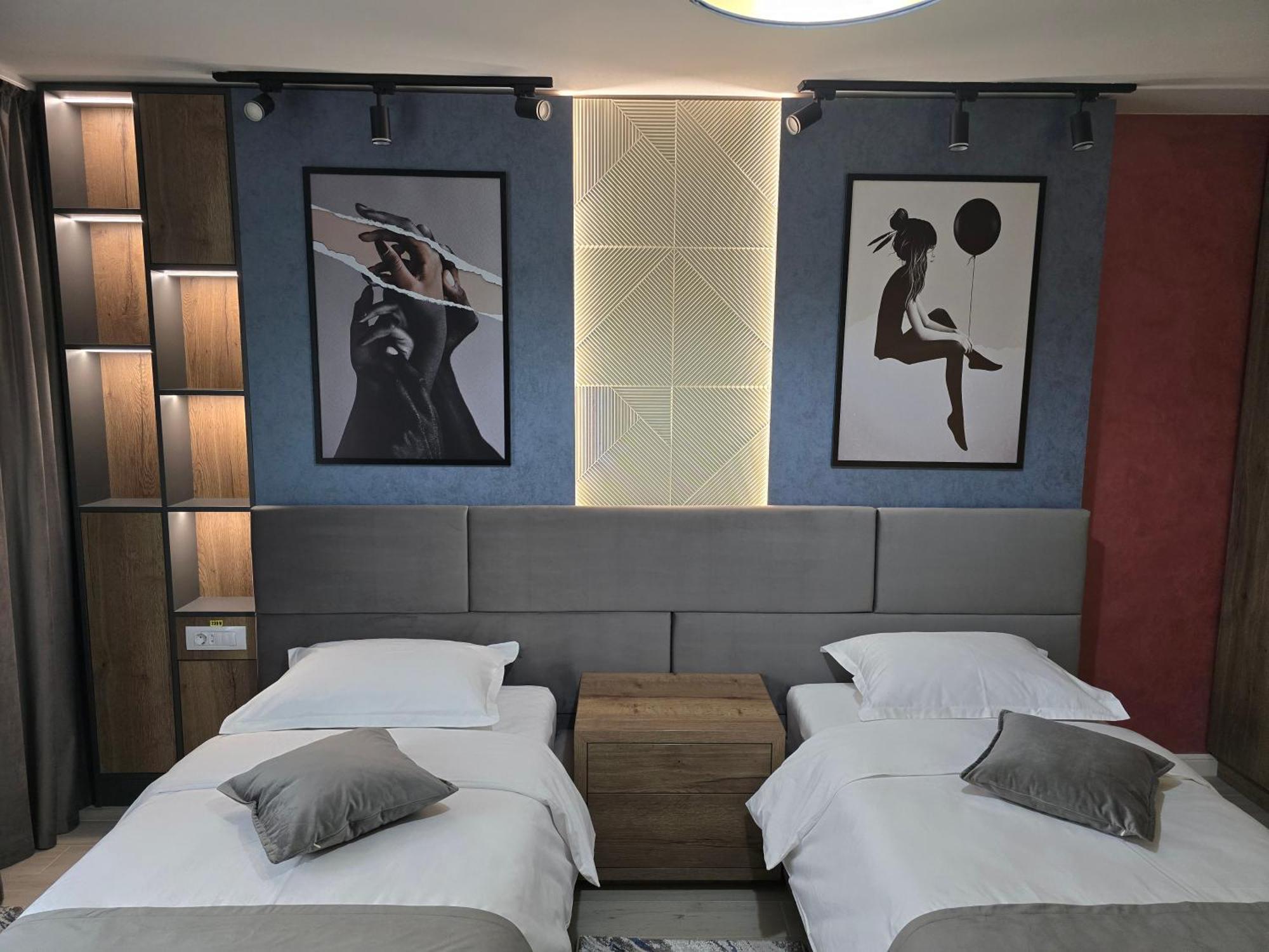 Visan Monarc Boutique Aparthotel - Self Check-In المظهر الخارجي الصورة